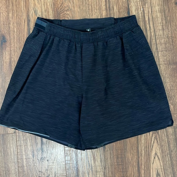Lululemon running shorts - Picture 1 of 3